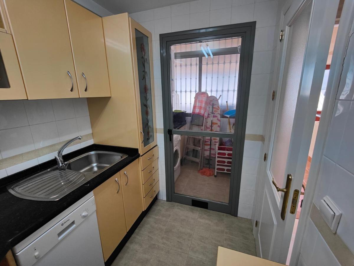 Gran Apartamento Cerca De La Playa Con Piscina En El Centro 丰希罗拉 外观 照片
