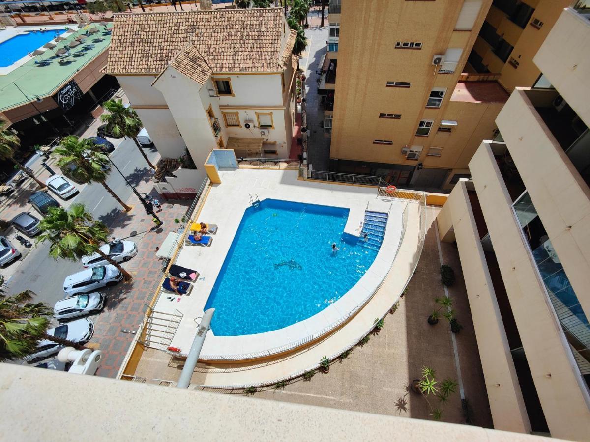 Gran Apartamento Cerca De La Playa Con Piscina En El Centro 丰希罗拉 外观 照片