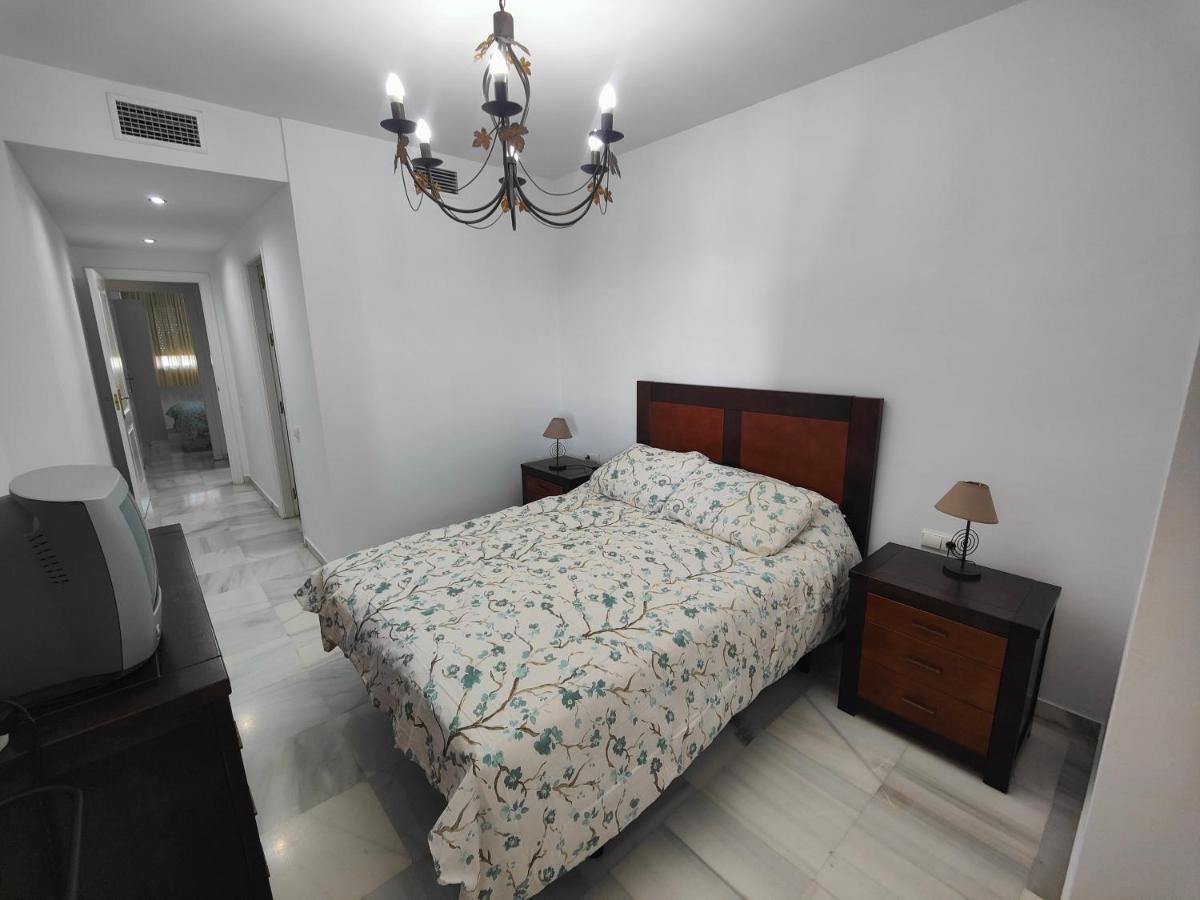 Gran Apartamento Cerca De La Playa Con Piscina En El Centro 丰希罗拉 外观 照片
